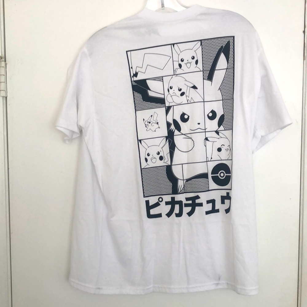 Pokémon Pikachu white L tee shirt